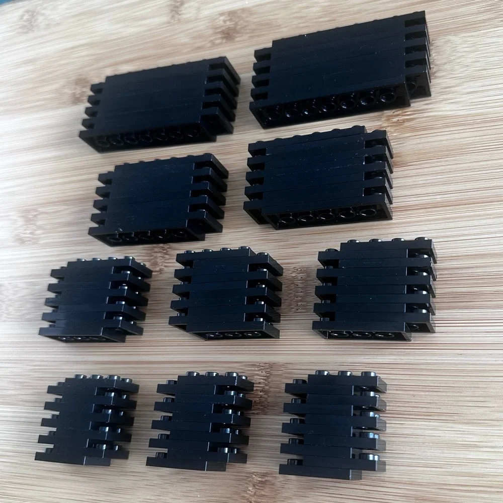 BULK LEGO - 100 Lego Black Blocks 2x3, 2x4, 2x6 & 2x8 Bricks